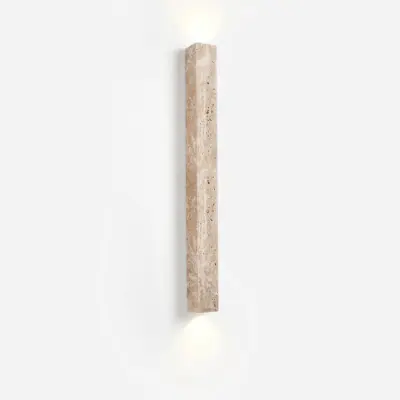 Customizable Alabaster Linear LED Wall Sconce – Natural Stone Architectural Pillar Light with Warm Glow for Luxury Hotel Corridors and High-End Hospitality Interiors