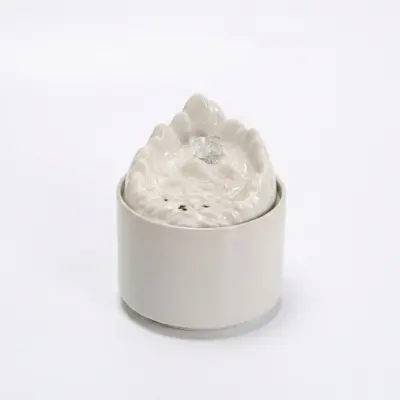Artisanal Crown Zen Ceramic Water Fountain – Customizable Luxury Tabletop Decor for Five-Star Hotels and Global Hospitality Interiors