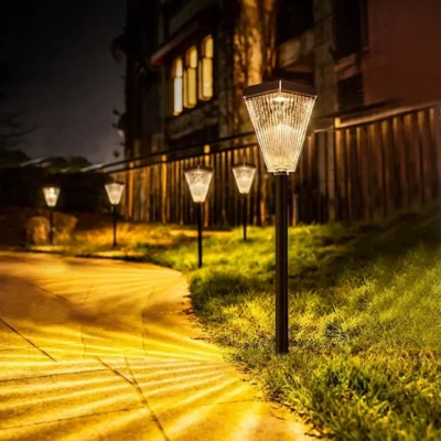 Solar LED Path Light: Customizable Tri-Color Outdoor Lighting